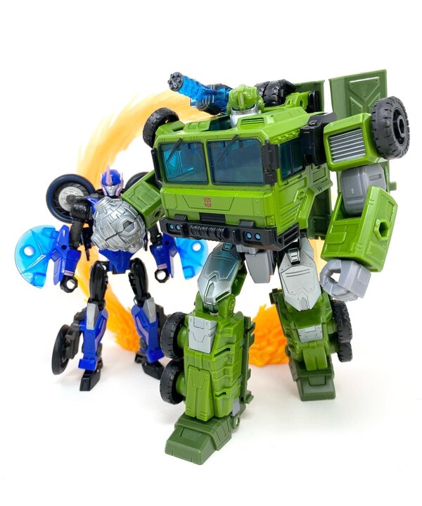 Transformers Legacy Bulkhead In Hand Image  (1 of 56)